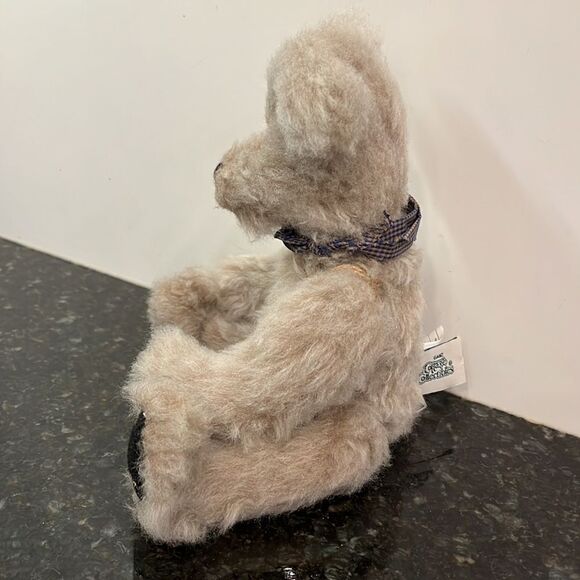 GANZ COTTAGE COLLECTIBLES - CATHARINE TREDGER - 11" DOG - SCRUFFY - Picture 3 of 11